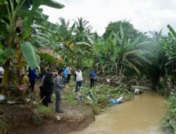 Warga Kebanjiran,Dendi Minta Warga Jaga Aliran Sungai