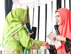 Bupati Pesawaran Hadiri Pengajian Akbar Muslimat NU di Tegineneng