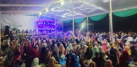 Maulid Nabi 1448 H di Bernung Meriah,Warga Gelar Pawai Obor